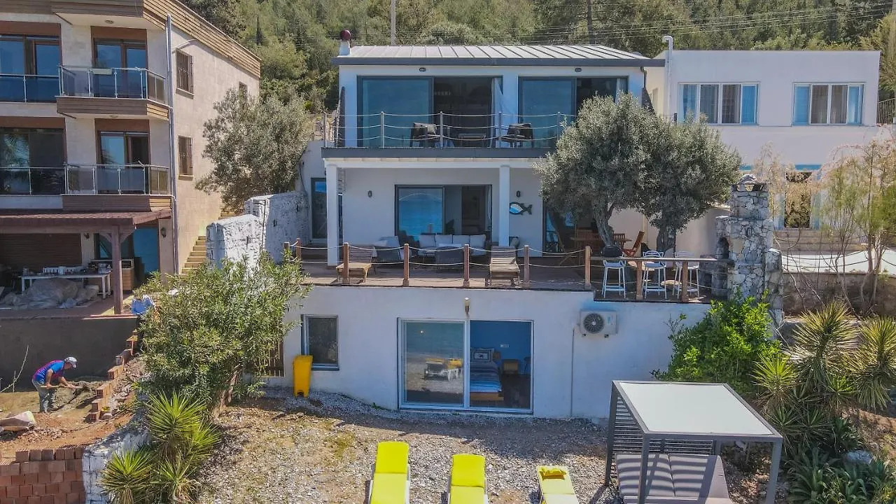 Love Beach Villa Bodrum 0*,